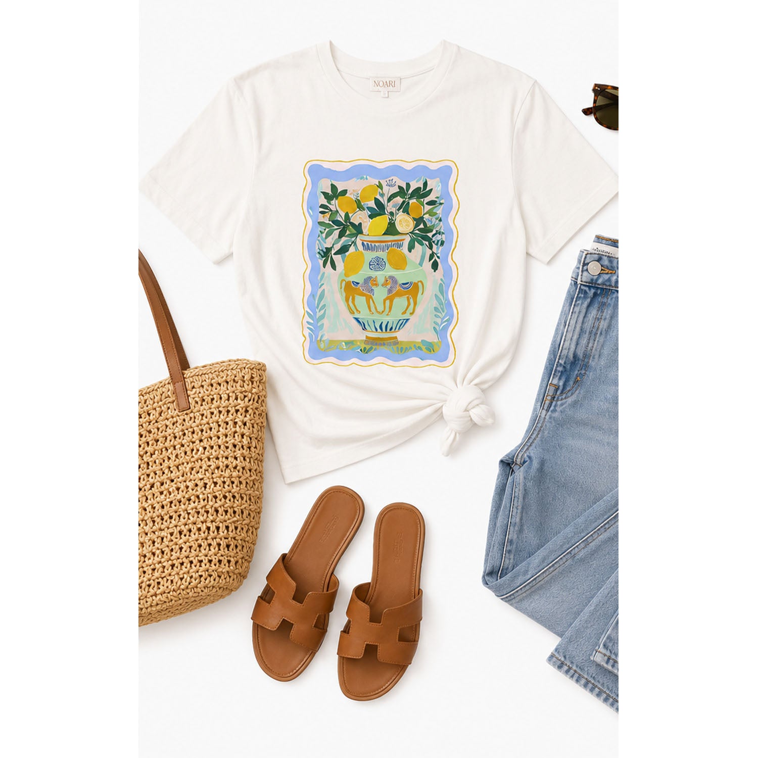 TShirt White - Vase Lions & Lemons