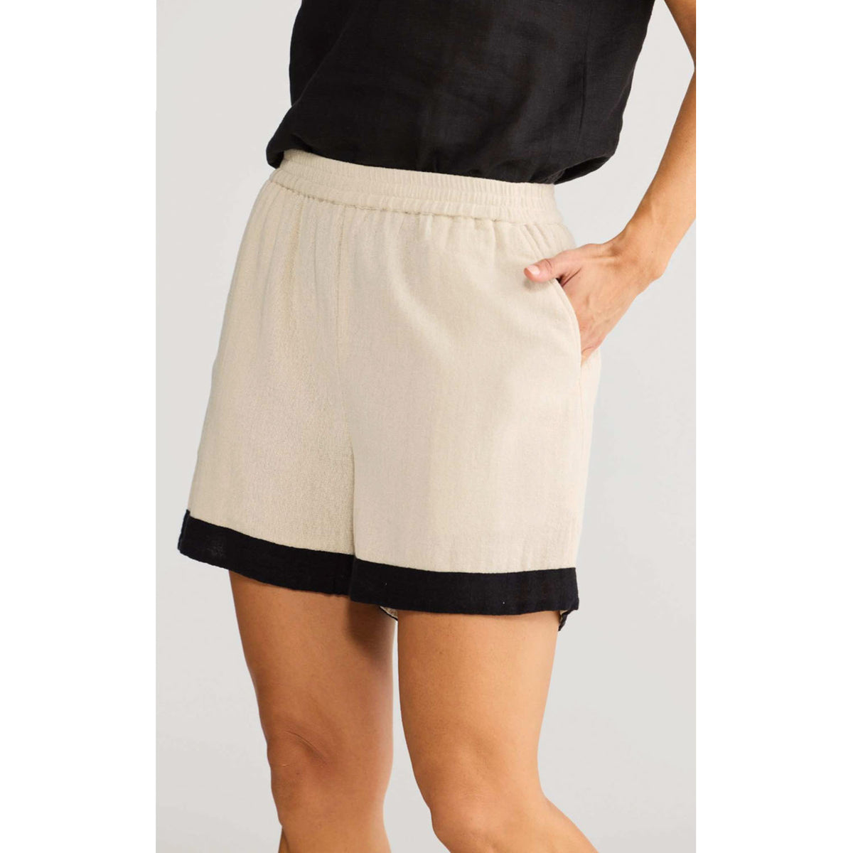 Short Playa - Natural W Black