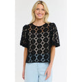 Top Ivy Embroidered - Black Floral