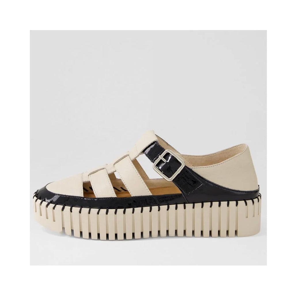 Shoe Baytown - Almond & Patent Black