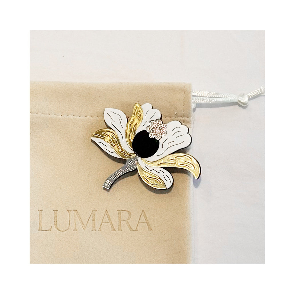 Brooch Acrylic - Orchid White