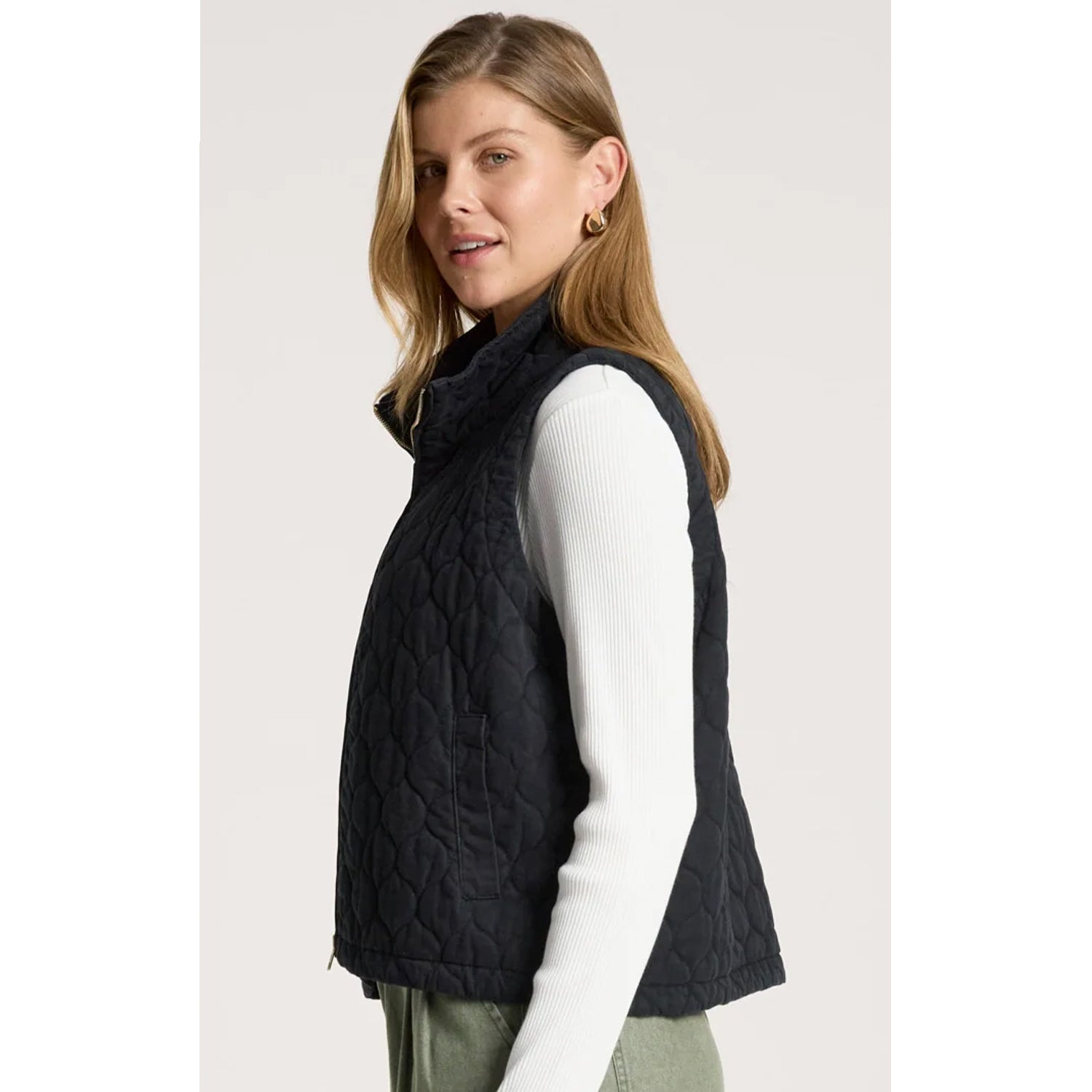 Vest - Sansi Quilted Crop Vest Black