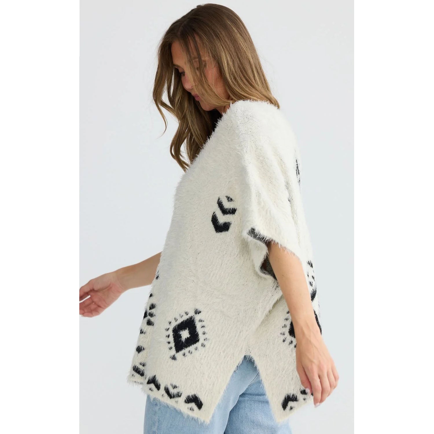 Poncho Mystic Knit - Off White w Black