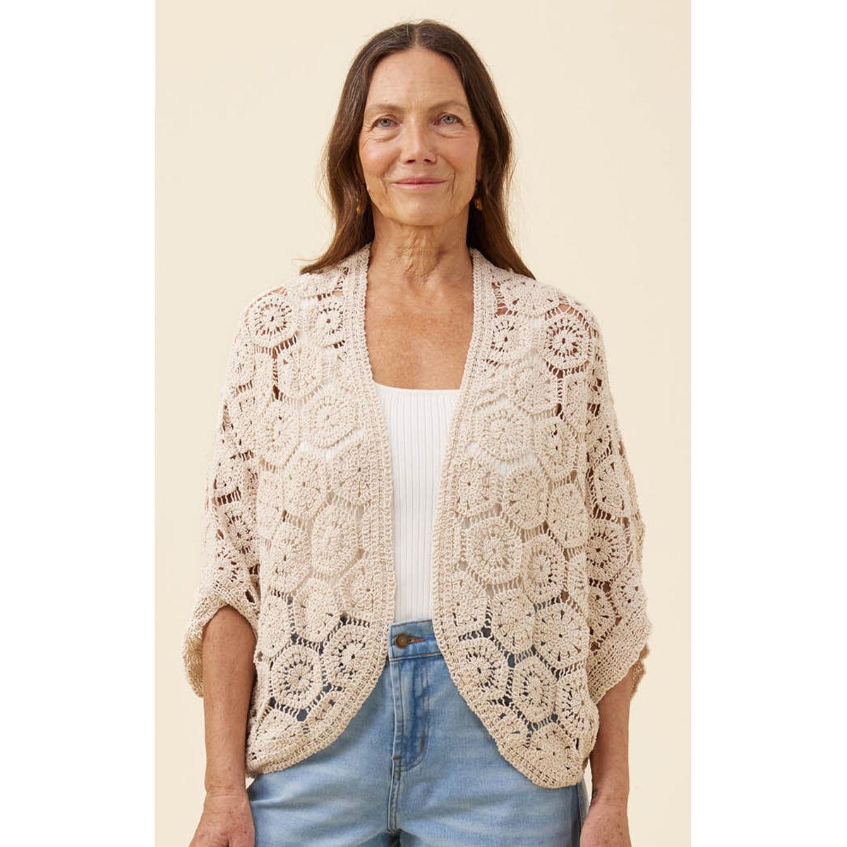 Cape Maggie Crochet - Canvas