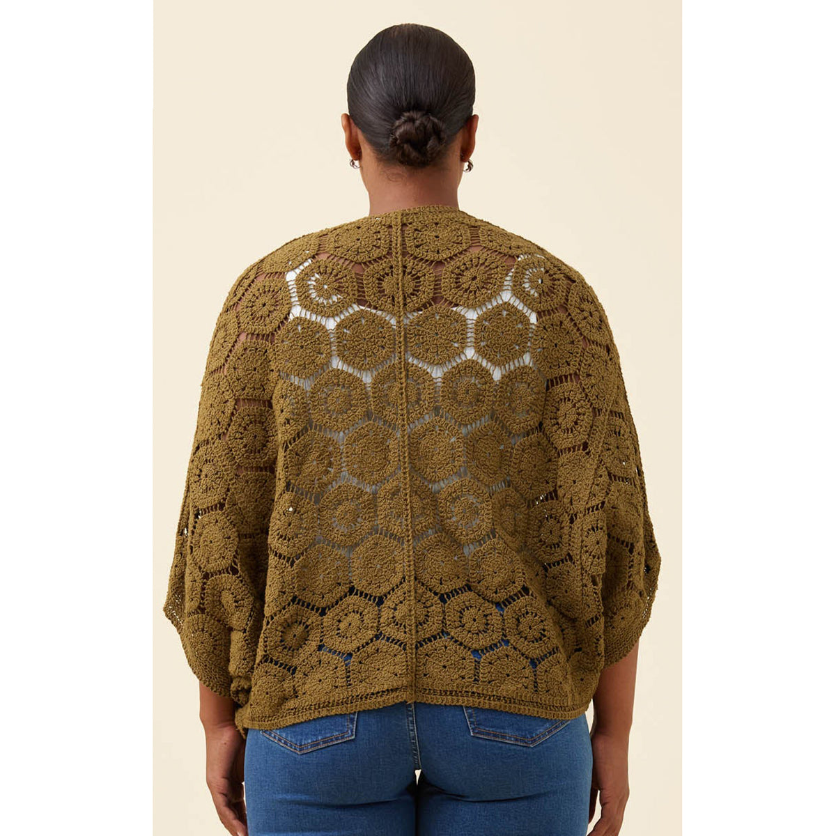 Cape Maggie Crochet - Olive