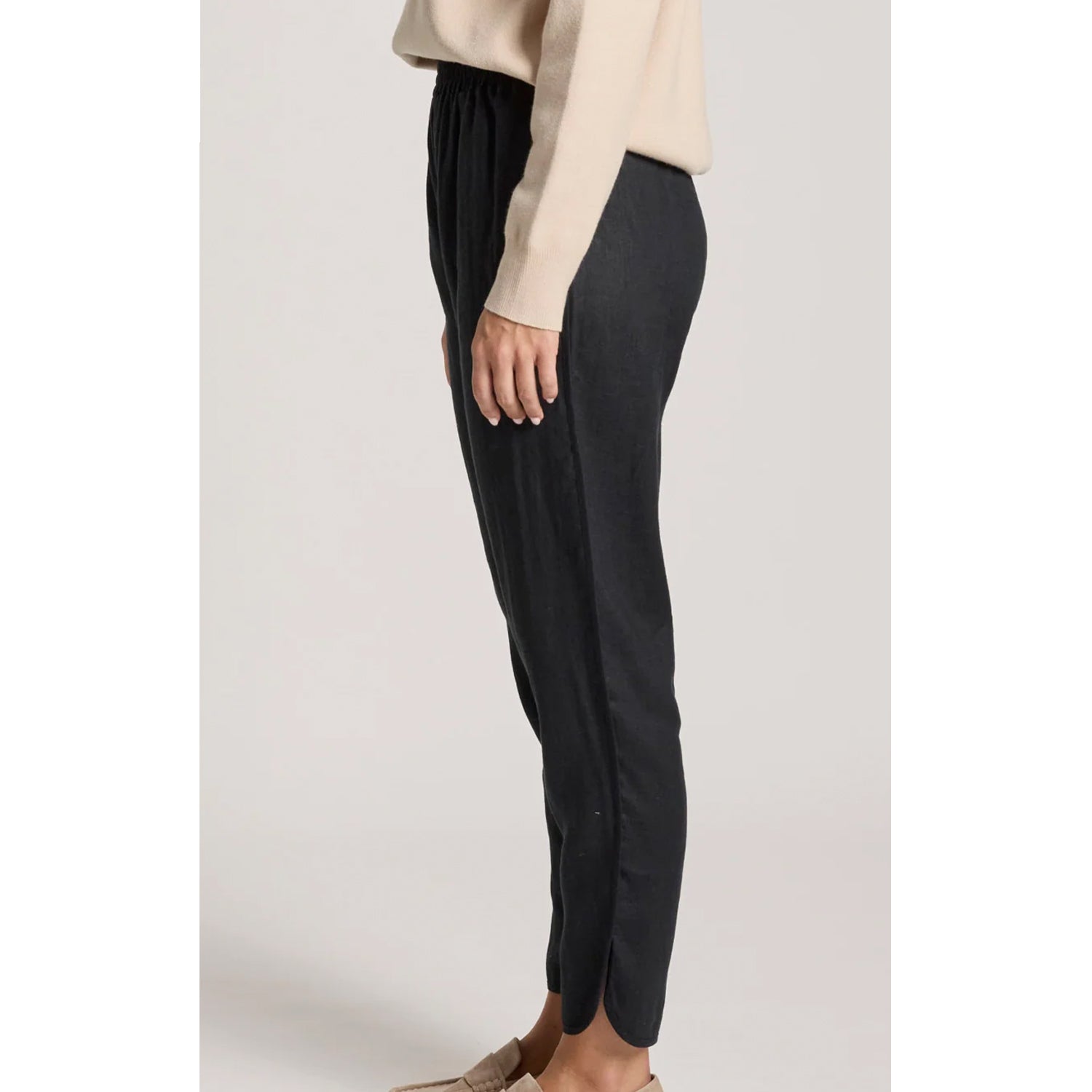 Pant Bajau - Black