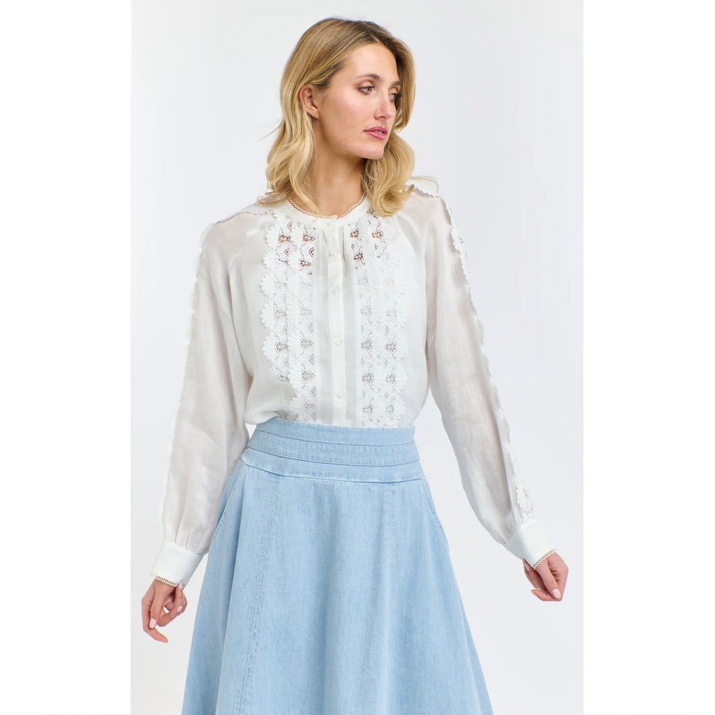 Top Romance Shirt - White