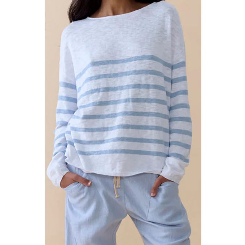 Top Bobbie - White & Soft Blue