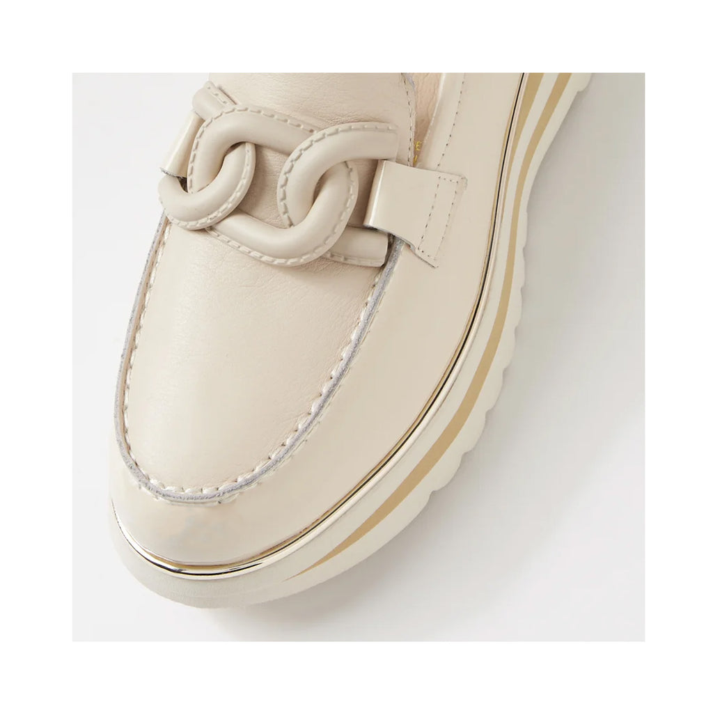 Shoe Eaila - Milk