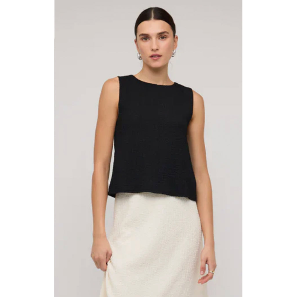 Top Lyric Sleeveless Top Black