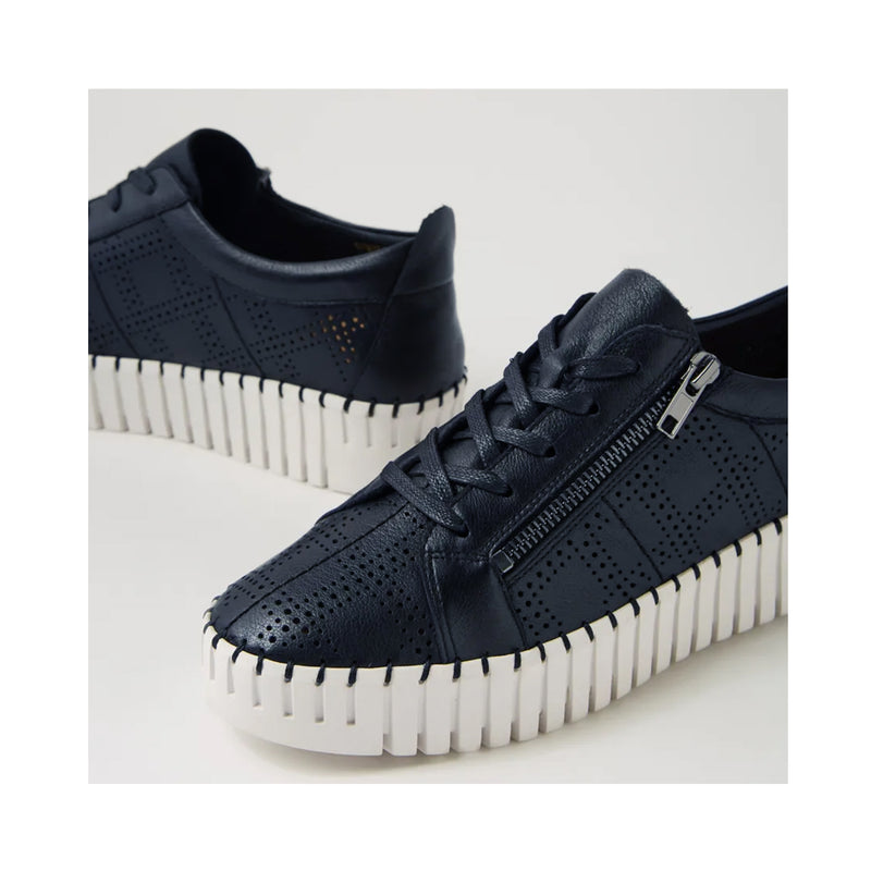 Shoe Bowiez - Navy & White