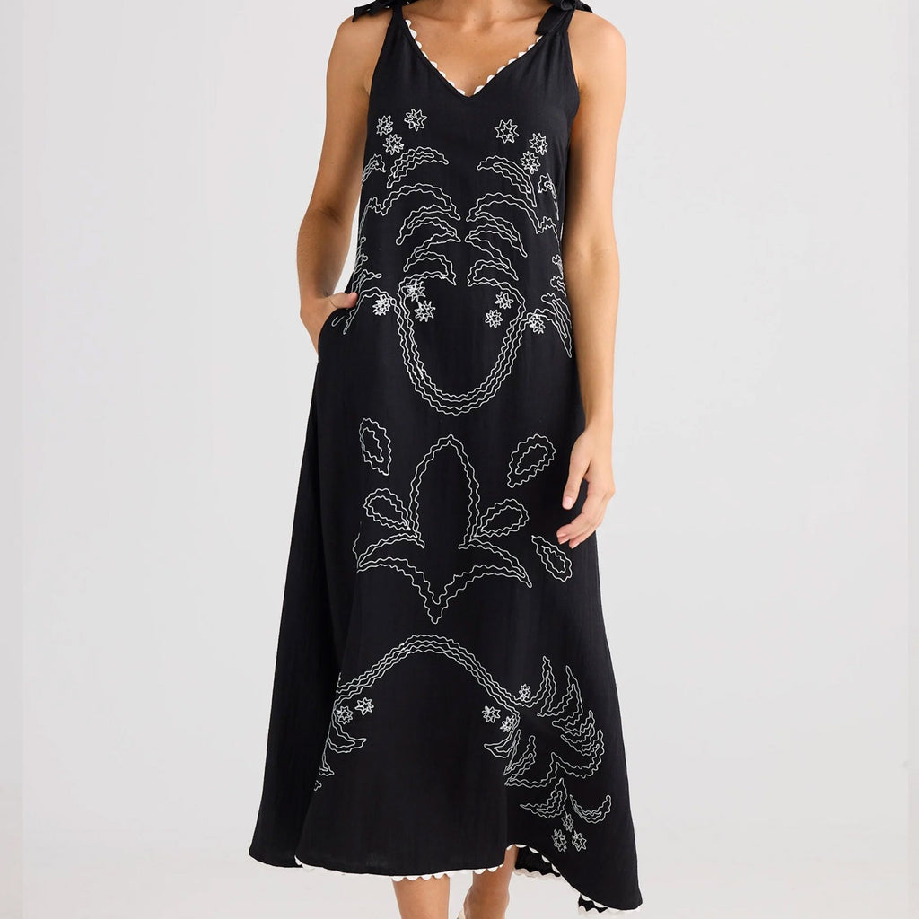 Dress Deira - Black & White Embroidery