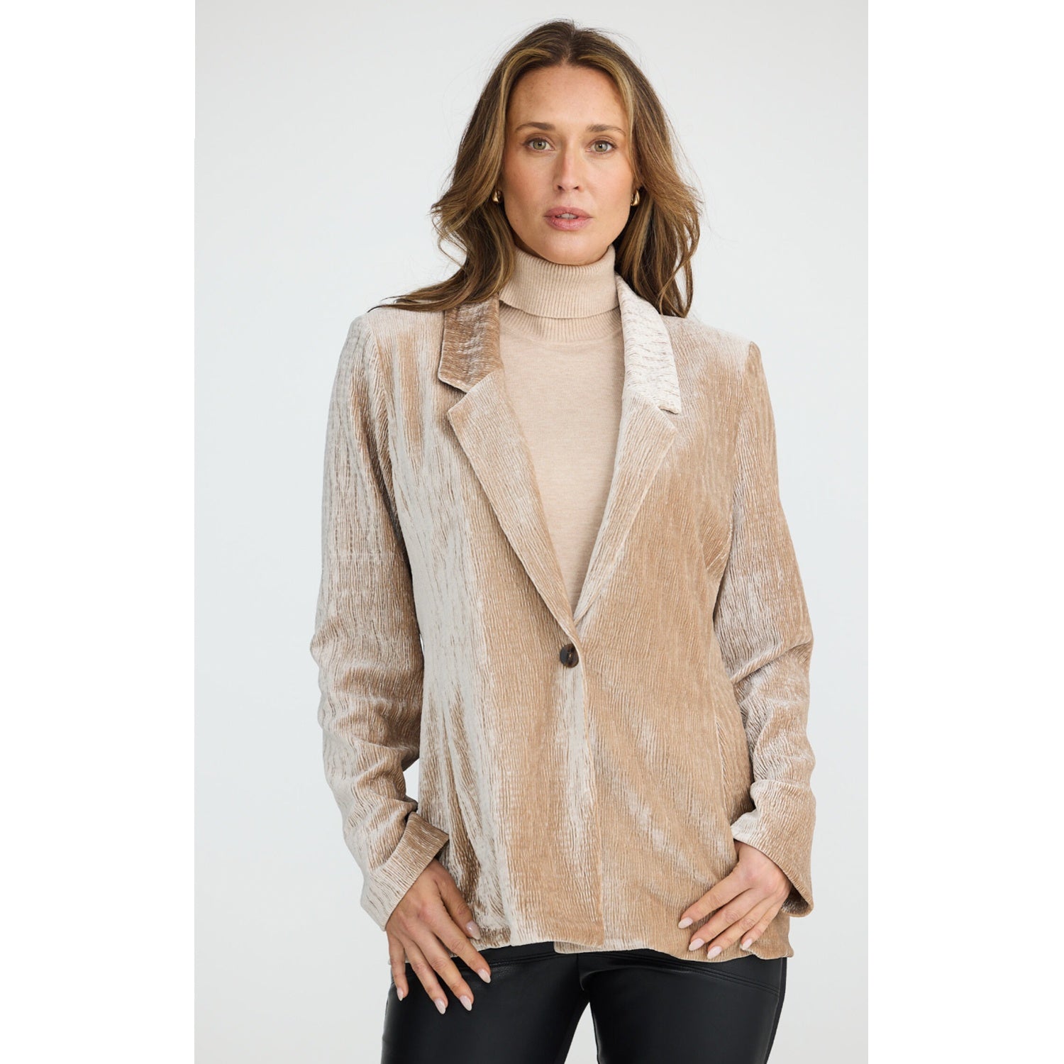 Blazer Studio - Pebble
