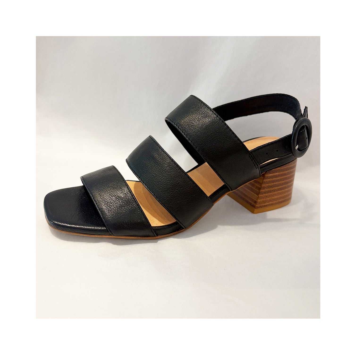 Shoe Felicio - Black & Natural