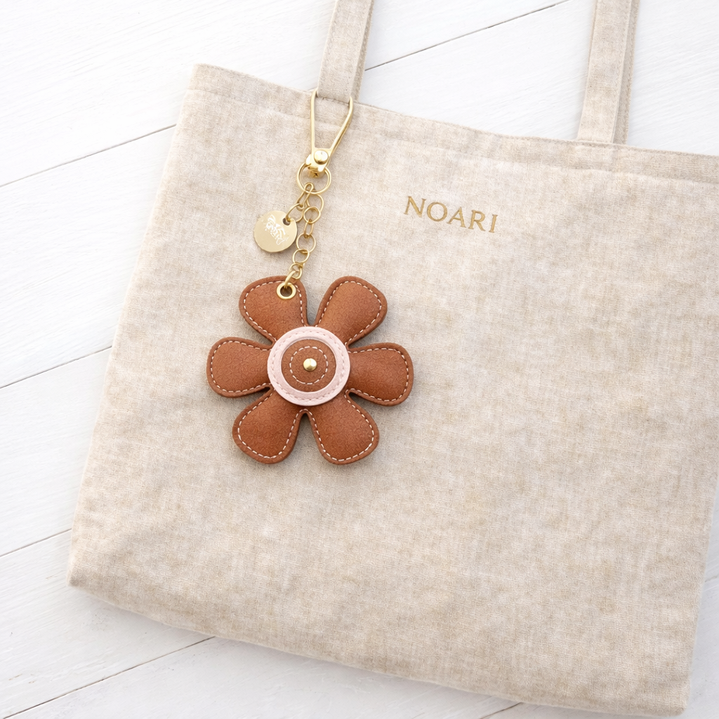 Keychain Flower Ruby
