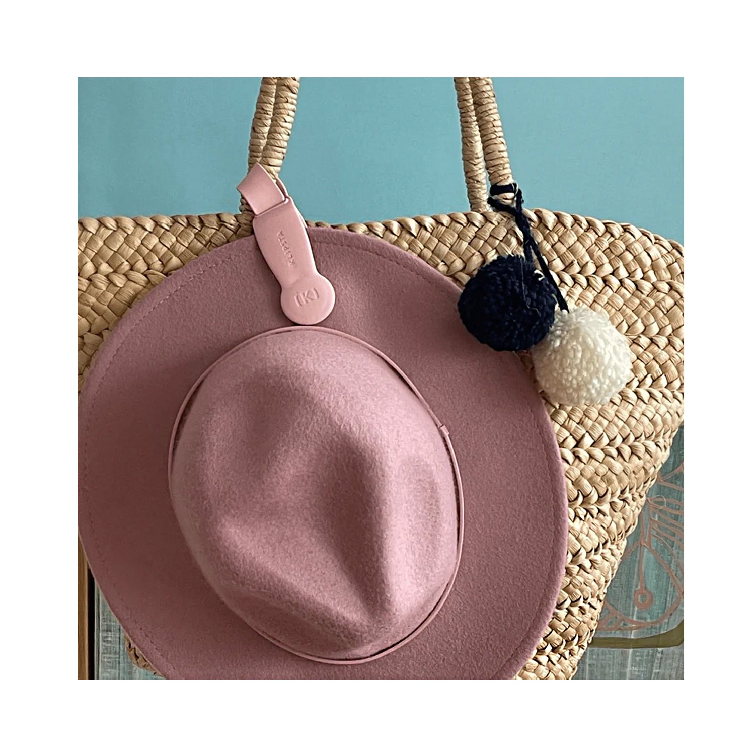 Hat Clip - Pink