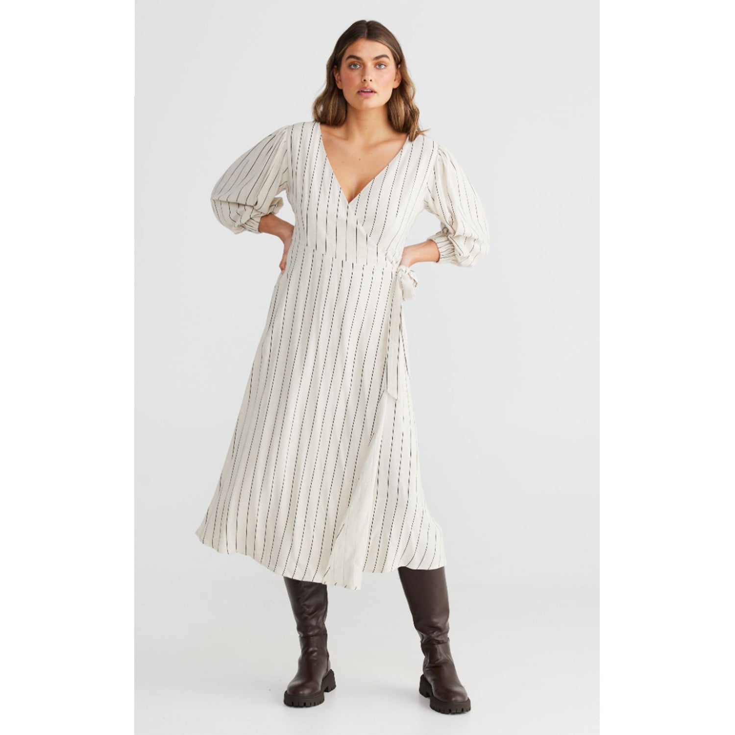 Dress Amor Wrap - Pinstripe